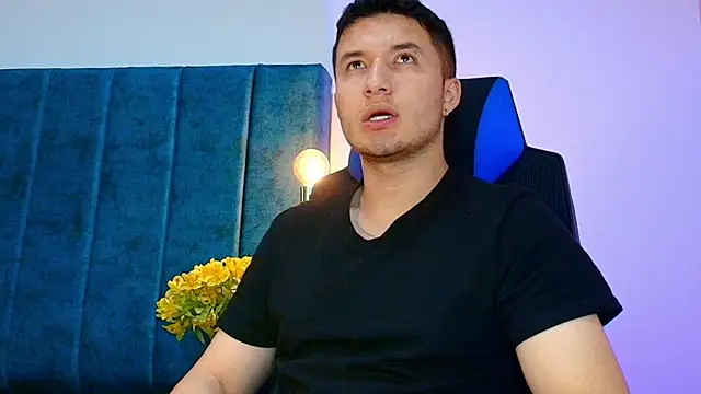 EthanConnor  online show from 10.31.25