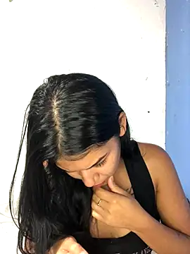 deby 03 online show from 12.20.25