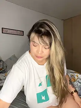 Snapshot of Zoe_riivas chatting on 02.07.26 Zoe riivas online show from 02.07.26