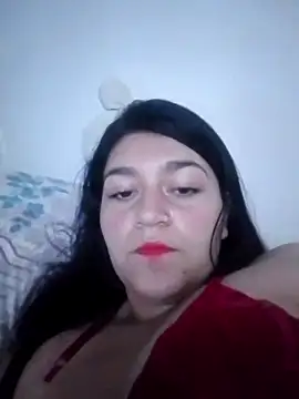 Snapshot of alejitasweet chatting on 10.13.25 alejitasweet online show from 10.13.25