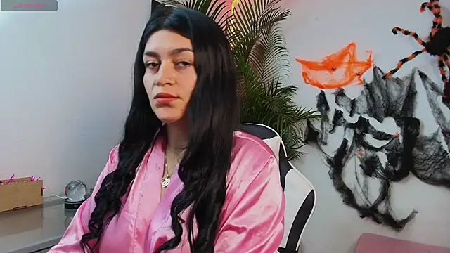 Snapshot of alejitasweet chatting on 10.22.25 alejitasweet online show from 10.22.25