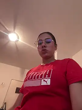 Snapshot of Brianna_bunny05 chatting on 10.03.25 Brianna bunny05 online show from 10.03.25