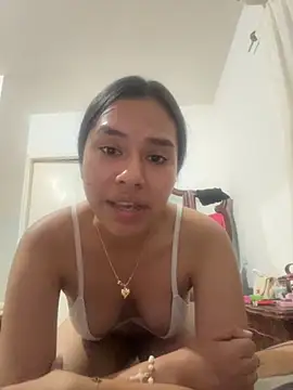 Snapshot of Brianna_bunny05 chatting on 11.14.25 Brianna bunny05 online show from 11.14.25