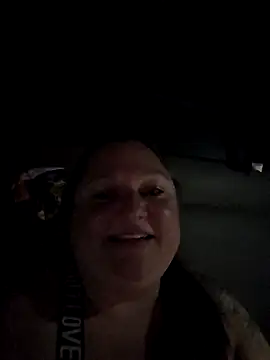 FroggyMama420 online show from 09.30.25