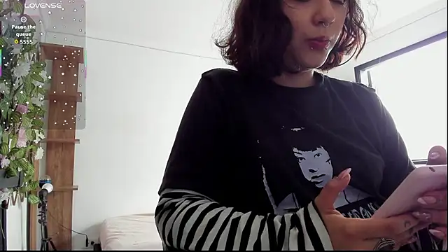 Kora Red69 online show from 03.18.26