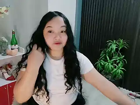 UrFavouriteCravings online show from 01.14.26