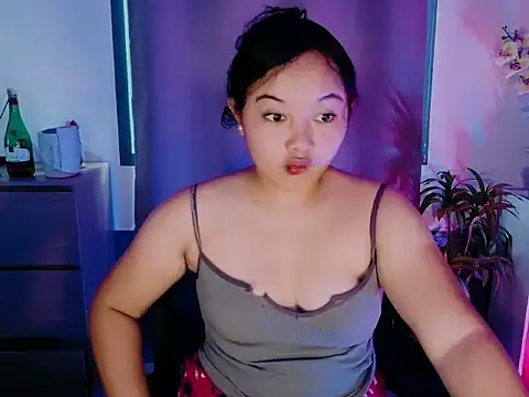 UrFavouriteCravings online show from 04.06.26