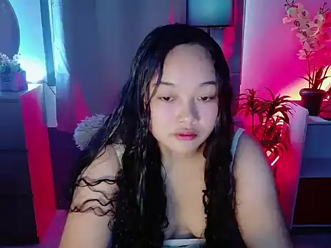 UrFavouriteCravings online show from 04.18.26