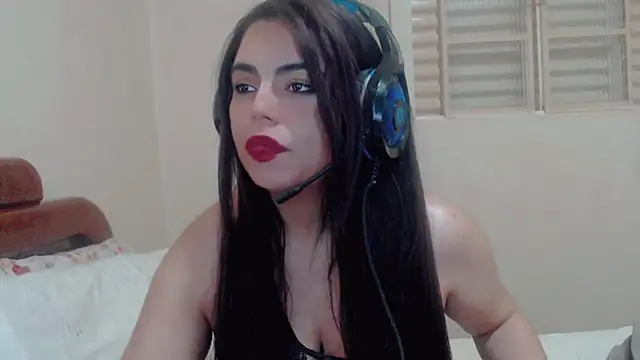 Snapshot of AgathaMendes chatting on 10.05.25 AgathaMendes online show from 10.05.25