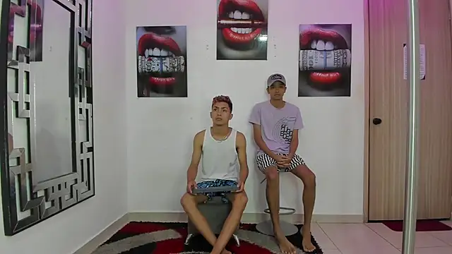 VERY HOT GUYS online show from 12.01.25