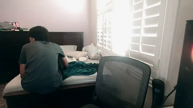 youngasianboy2007 online show from 10.20.25