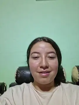 annyaparis online show from 10.23.25