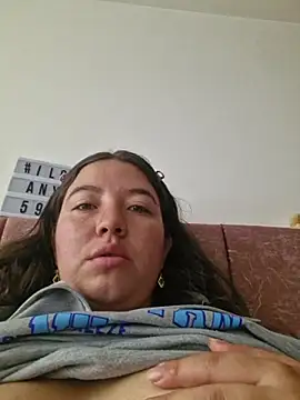 annyaparis online show from 12.05.25