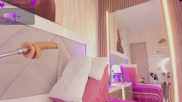 gaiasexxx online show from 10.10.25