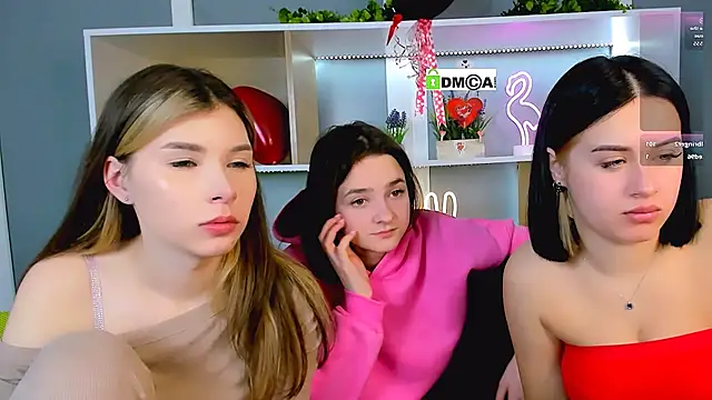 Snapshot of vivy_star1 chatting on 02.19.26 vivy star1 online show from 02.19.26