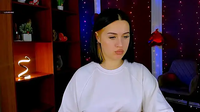 Snapshot of vivy_star1 chatting on 02.22.26 vivy star1 online show from 02.22.26