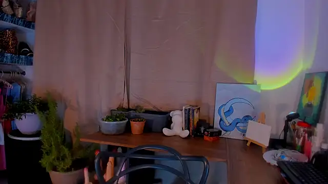 AmaruBloom online show from 12.16.25