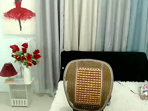 Snapshot of xAsianTOPModelx chatting on 10.30.25 xAsianTOPModelx online show from 10.30.25