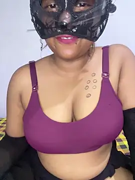 Snapshot of bunny_somya chatting on 05.07.26 bunny somya online show from 05.07.26