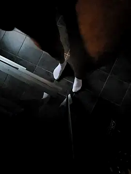 Snapshot of rezzzze chatting on 10.14.25 rezzzze online show from 10.14.25