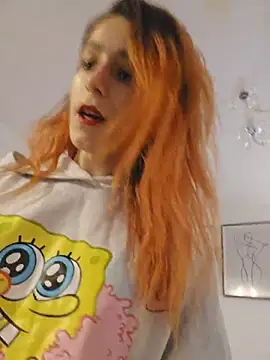 Snapshot of YuriXo chatting on 10.30.25 YuriXo online show from 10.30.25