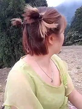 Snapshot of Bum_538 chatting on 10.29.25 Bum 538 online show from 10.29.25