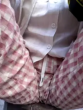 Snapshot of Bum_538 chatting on 11.15.25 Bum 538 online show from 11.15.25