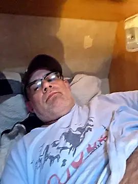 Snapshot of DeeBestEver chatting on 10.09.25 DeeBestEver online show from 10.09.25