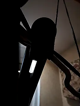 Snapshot of DeeBestEver chatting on 10.28.25 DeeBestEver online show from 10.28.25