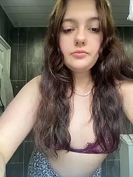 Victoria6989 online show from 02.15.26