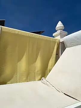 Martyca Beee online show from 04.17.26