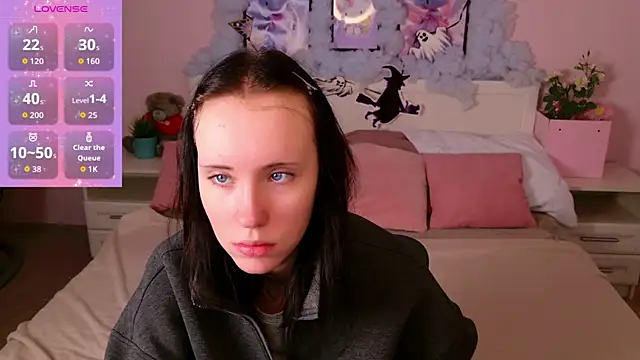 Snapshot of Melissa_Gonzales chatting on 10.18.25 Melissa Gonzales online show from 10.18.25