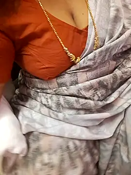 Snapshot of Tamil_Ammani chatting on 10.03.25 Tamil Ammani online show from 10.03.25