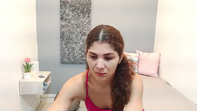 Snapshot of sammy_gale chatting on 10.08.25 sammy gale online show from 10.08.25