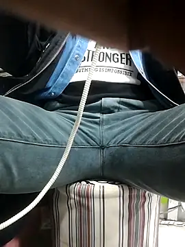 chougegg0214 online show from 10.30.25