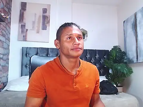 Snapshot of casike1 chatting on 10.05.25 casike1 online show from 10.05.25