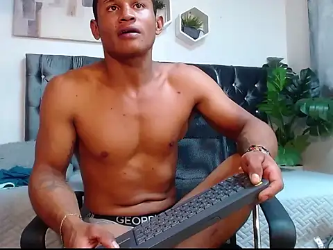 Snapshot of casike1 chatting on 10.19.25 casike1 online show from 10.19.25