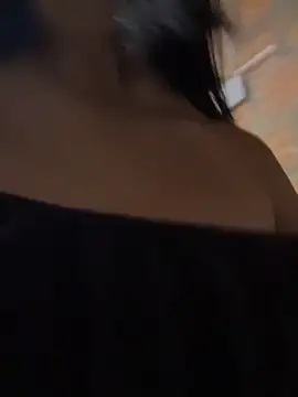 SaraMistick online show from 04.16.26