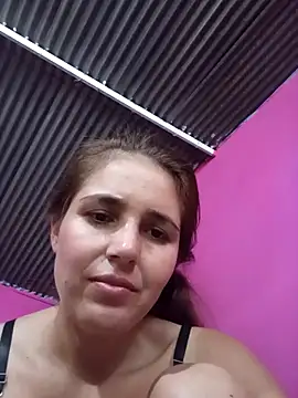 Snapshot of antonellahotimida chatting on 12.02.25 antonellahotimida online show from 12.02.25