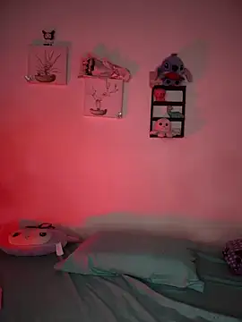 Solaangel  online show from 10.22.25