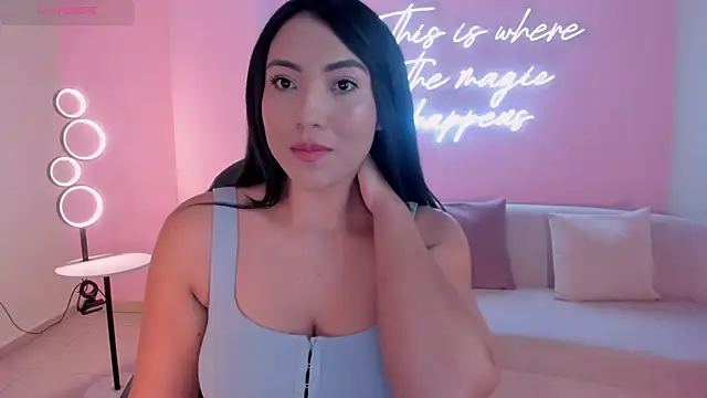 Snapshot of NatalieLewis chatting on 02.28.26 NatalieLewis online show from 02.28.26