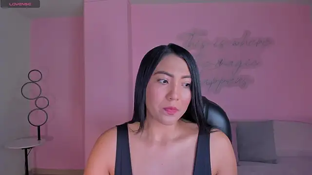 Snapshot of NatalieLewis chatting on 06.16.26 NatalieLewis online show from 06.16.26