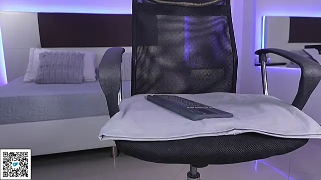 DanteeStone online show from 04.14.26