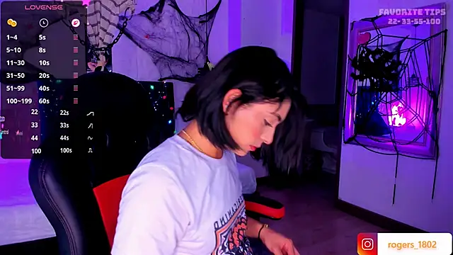 Snapshot of isaa_dl chatting on 10.23.25 isaa dl online show from 10.23.25