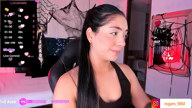 Snapshot of isaa_dl chatting on 10.26.25 isaa dl online show from 10.26.25