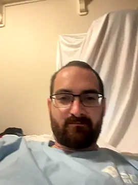 Snapshot of Jwr2316 chatting on 10.21.25 Jwr2316 online show from 10.21.25