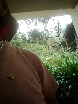 Snapshot of meo-meo00 chatting on 10.16.25 meo-meo00 online show from 10.16.25