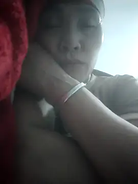 Snapshot of meo-meo00 chatting on 10.19.25 meo-meo00 online show from 10.19.25