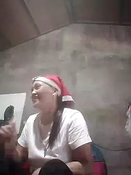 Snapshot of meo-meo00 chatting on 10.30.25 meo-meo00 online show from 10.30.25