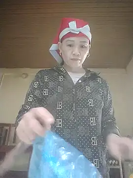 Snapshot of meo-meo00 chatting on 11.06.25 meo-meo00 online show from 11.06.25